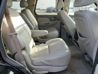 2009 GMC Yukon SLT w/4SB with VIN 1GKFC33099J117831, listed as a Copart auction lot 44417365 with 197,485 mi miles and Salvage Title. Bid and sale history available at carsss.com. Image 11.
