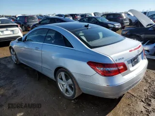 2013 Mercedes-Benz E-Class E 350 with VIN WDDKJ8JBXDF185140, listed as a Copart auction lot 48127395 with 91,898 mi miles and Salvage Title. Bid and sale history available at carsss.com. Image 2.