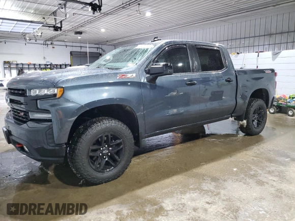 2020 Chevrolet Silverado 1500 LT Trail Boss with VIN 1GCPYFED8LZ180513, listed as a Copart auction lot 42901935 with 44,546 mi miles and Salvage Title. Bid and sale history available at carsss.com. Image 1.