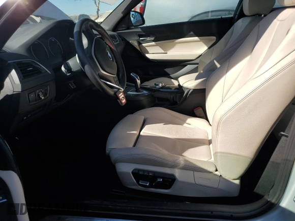 2020 BMW 2 Series 230i with VIN WBA2J1C06L7E97171, listed as a Copart auction lot 70030813 with 18,042 mi miles. Bid and sale history available at carsss.com. Image 7.