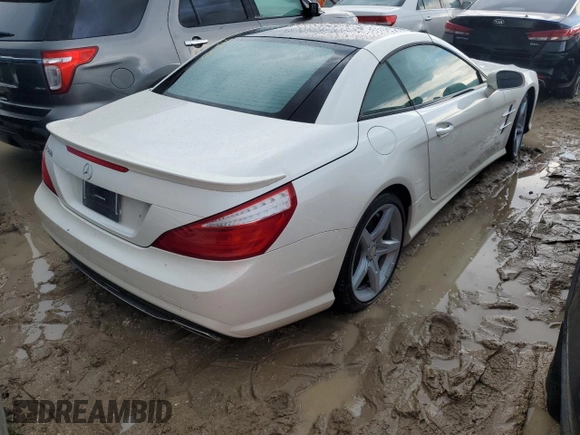 2013 Mercedes-Benz SL-Class SL 550 with VIN WDDJK7DA0DF005511, listed as a Copart auction lot 73653804 with 0 mi miles and Non Repairable. Bid and sale history available at carsss.com. Image 3.