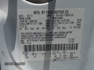 2011 Ford F-250 XL z VIN 1FT7X2AT3BEC33228, wystawiony jako IAAI lot #42545154 z przebiegiem 424 286 mil mil oraz . Historia ofert i sprzedaży dostępna na DreamBid. Obrazek 9.