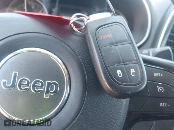2019 Jeep Cherokee Latitude Plus with VIN 1C4PJLLBXKD339435, listed as a IAAI auction lot 42224535 with 104,276 mi miles and . Bid and sale history available at DreamBid. Image 11.