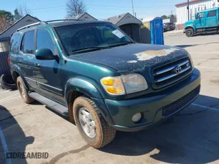2001 Toyota Sequoia Limited with VIN 5TDBT48A01S048312, listed as a IAAI auction lot 41705751 with 283,397 mi miles. Bid and sale history available at carsss.com. Image 1.