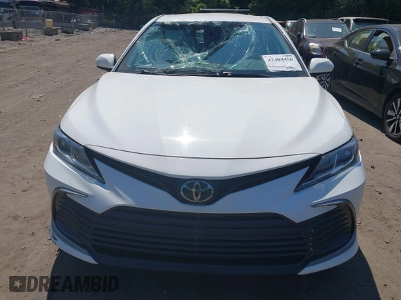 2023 Toyota Camry LE z VIN 4T1C11AK0PU145781, wystawiony jako IAAI lot #42404456 z przebiegiem 53 657 mil mil oraz . Historia ofert i sprzedaży dostępna na DreamBid. Obrazek 12.