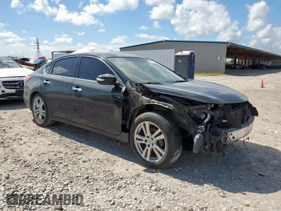 2013 Nissan Altima SV with VIN 1N4BL3AP9DC105529, listed as a Copart auction lot 61387585 with 200,113 mi miles and Salvage title. Bid and sale history available at DreamBid. Image 4.
