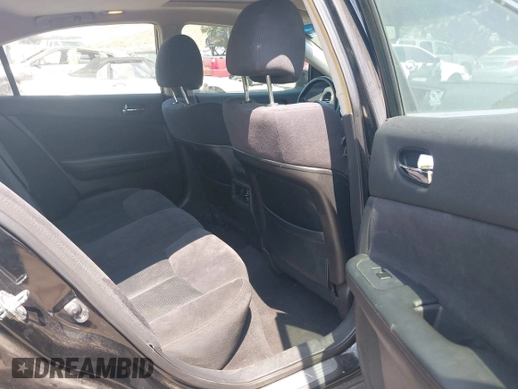 2014 Nissan Maxima S with VIN 1N4AA5AP8EC469519, listed as a IAAI auction lot 42180940 with 119,966 mi miles and . Bid and sale history available at DreamBid. Image 8.
