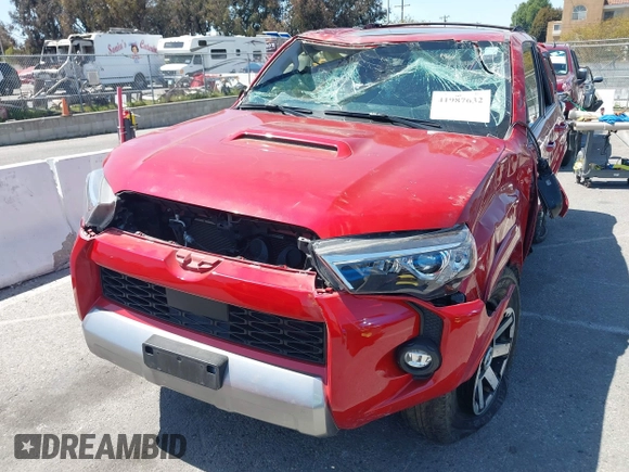 2021 Toyota 4Runner TRD Off Road Premium with VIN JTERU5JR8M5879628, listed as a IAAI auction lot 41987632 with 46,137 mi miles and . Bid and sale history available at DreamBid. Image 6.