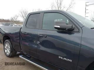 2021 Ram 1500 Big Horn с VIN 1C6SRFBT5MN742435, выставлен на аукционе IAAI как лот 41999586 с пробегом 25 671 миль миль и . История ставок и продаж доступна на DreamBid. Изображение 13.