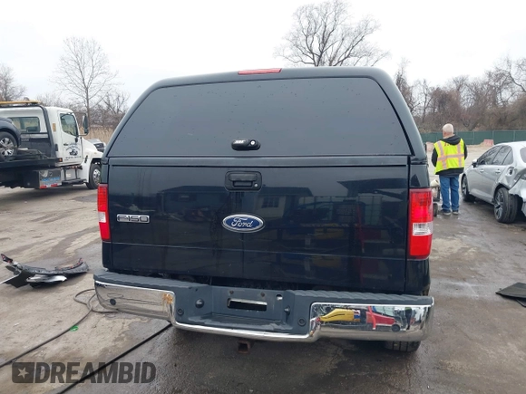 2004 Ford F-150 XLT with VIN 1FTPW14514KC04132, listed as a IAAI auction lot 41801246 with 224,488 mi miles. Bid and sale history available at carsss.com. Image 16.