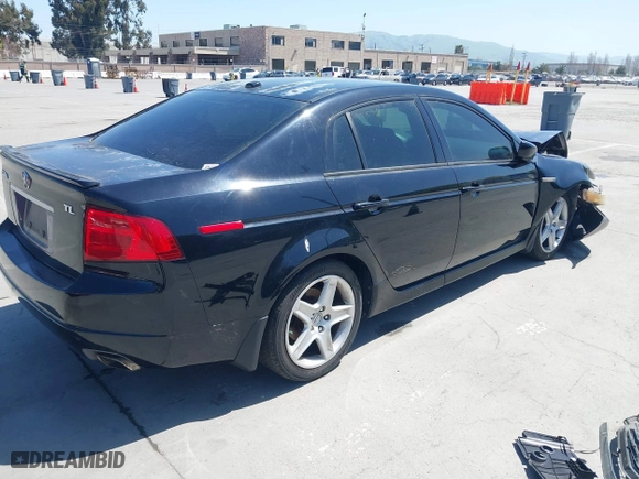 2005 Acura TL with VIN 19UUA66235A024256, listed as a IAAI auction lot 42004726 with 198,679 mi miles. Bid and sale history available at carsss.com. Image 4.