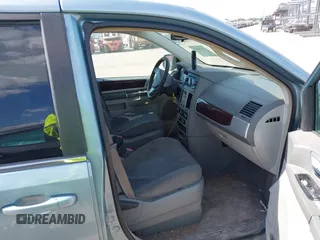 2010 Chrysler Town & Country Touring with VIN 2A4RR5D10AR500898, listed as a IAAI auction lot 42079522 with 137,150 mi miles and . Bid and sale history available at DreamBid. Image 5.