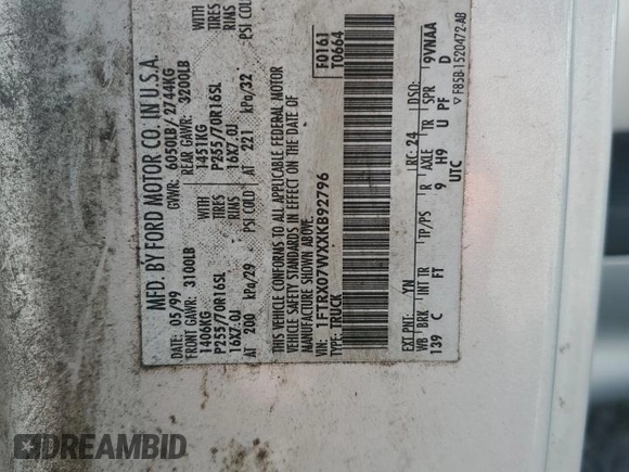 1999 Ford F-150 z VIN 1FTRX07WXXKB92796, wystawiony jako Copart lot #48352405 z przebiegiem Nie podano mil oraz Szkoda całkowita • Salvage title. Historia ofert i sprzedaży dostępna na DreamBid. Obrazek 15.