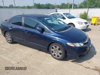 2009 Honda Civic LX z VIN 2HGFA16559H524254, wystawiony jako IAAI lot #42463245 z przebiegiem 255 465 mil mil oraz . Historia ofert i sprzedaży dostępna na DreamBid. Obrazek 1.