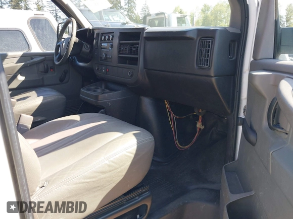 2012 Chevrolet Express Cargo Van with VIN 1GCWGFCB0C1117727, listed as a IAAI auction lot 42105038 with 204,472 mi miles. Bid and sale history available at carsss.com. Image 5.