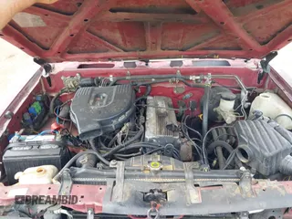 1991 Nissan Frontier z VIN 1N6SD11S0MC387024, wystawiony jako IAAI lot #41972766 z przebiegiem 123 649 mil mil oraz . Historia ofert i sprzedaży dostępna na DreamBid. Obrazek 10.