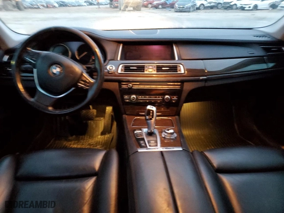 2013 BMW 7 Series 750i xDrive with VIN WBAYB6C55DC998073, listed as a Copart auction lot 67552004 with 0 mi miles and Salvage Title. Bid and sale history available at carsss.com. Image 8.