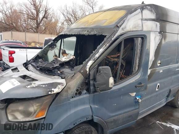 2020 Ford Transit Cargo with VIN 1FTBR3X86LKA47926, listed as a IAAI auction lot 41139668 with Not Provided miles. Bid and sale history available at carsss.com. Image 6.