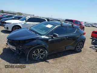 2018 Toyota C-HR XLE z VIN NMTKHMBX3JR024079, wystawiony jako IAAI lot #42110896 z przebiegiem 139 853 mil mil oraz . Historia ofert i sprzedaży dostępna na DreamBid. Obrazek 14.