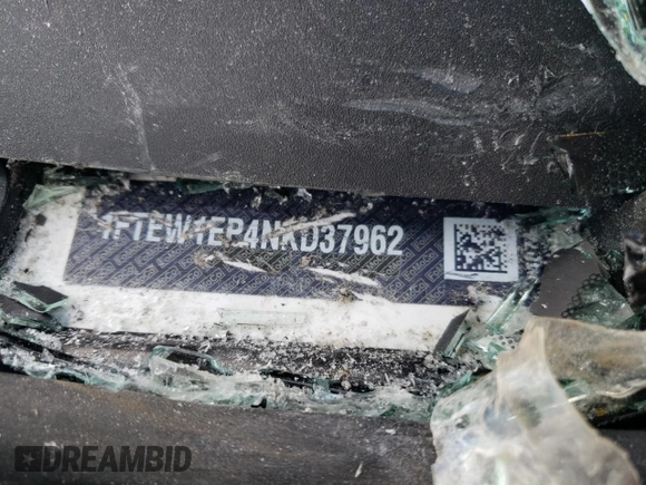 2022 Ford F-150 XL с VIN 1FTEW1EP4NKD37962, выставлен на аукционе Copart как лот 56134485 с пробегом 110 185 миль миль и Списание • Salvage title. История ставок и продаж доступна на DreamBid. Изображение 12.