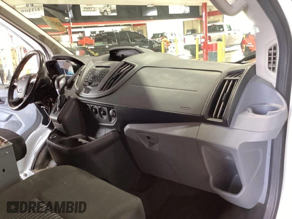 2019 Ford Transit с VIN 1FTYR1YG0KKB48172, выставлен на аукционе IAAI как лот 42702776 с пробегом 189 758 миль миль и . История ставок и продаж доступна на DreamBid. Изображение 36.