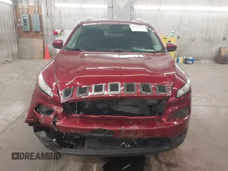 2016 Jeep Cherokee Latitude z VIN 1C4PJMCS7GW104458, wystawiony jako IAAI lot #42112371 z przebiegiem 99 723 mil mil oraz . Historia ofert i sprzedaży dostępna na DreamBid. Obrazek 13.