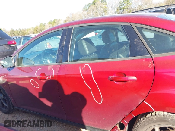 2013 Ford Focus SE with VIN 1FADP3F27DL150124, listed as a IAAI auction lot 41824159 with 145,693 mi miles. Bid and sale history available at carsss.com. Image 14.