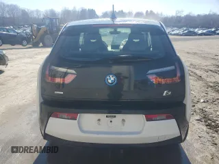 2015 BMW i3 z VIN WBY1Z4C51FV502745, wystawiony jako Copart lot #51739575 z przebiegiem Nie podano mil oraz Szkoda całkowita • Salvage title. Historia ofert i sprzedaży dostępna na DreamBid. Obrazek 6.