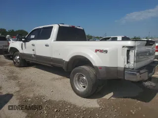 2021 Ford F-350 XL with VIN 1FT8W3DT1MED18581, listed as a Copart auction lot 63862105 with 145,308 mi miles and Salvage title. Bid and sale history available at DreamBid. Image 2.