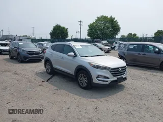2016 Hyundai Tucson SE z VIN KM8J3CA40GU074189, wystawiony jako IAAI lot #42480840 z przebiegiem 85 249 mil mil oraz . Historia ofert i sprzedaży dostępna na DreamBid. Obrazek 1.