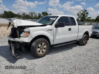 2011 Ford F-150 XL with VIN 1FTEX1CM9BFC63237, listed as a Copart auction lot 41920575 with 215,669 mi miles and Salvage Title. Bid and sale history available at carsss.com. Image 1.