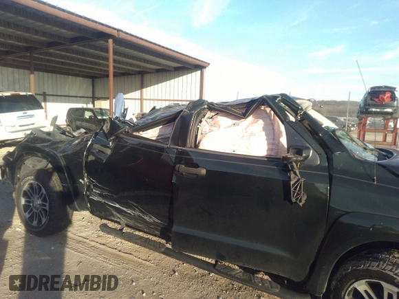 2012 Toyota Tundra 4WD Truck with VIN 5TFDW5F11CX256012, listed as a IAAI auction lot 38259579 with 1 mi miles. Bid and sale history available at carsss.com. Image 6.