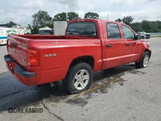 2010 Dodge Dakota Bighorn/Lonestar z VIN 1D7CW3GK9AS228269, wystawiony jako Copart lot #54786095 z przebiegiem 175 749 mil mil oraz Szkoda całkowita • Salvage title. Historia ofert i sprzedaży dostępna na DreamBid. Obrazek 3.