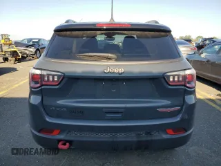 2018 Jeep Compass Trailhawk с VIN 3C4NJDDB5JT412005, выставлен на аукционе Copart как лот 65649535 с пробегом 105 912 миль миль и Списание • Salvage title. История ставок и продаж доступна на DreamBid. Изображение 6.