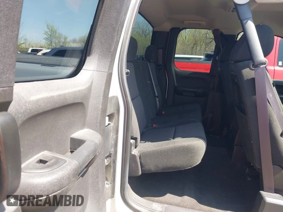 2011 Chevrolet Silverado 1500 LT with VIN 1GCRKSE39BZ388702, listed as a IAAI auction lot 41921374 with 124,322 mi miles and . Bid and sale history available at DreamBid. Image 8.