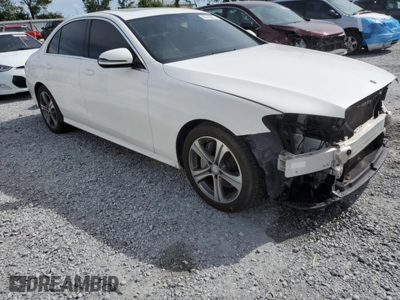 2017 Mercedes-Benz E 300 Luxury with VIN WDDZF4JB7HA117678, listed as a Copart auction lot 63745825 with 98,022 mi miles and Salvage title. Bid and sale history available at DreamBid. Image 4.