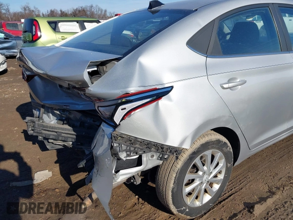 2019 Hyundai Accent SE with VIN 3KPC24A37KE039217, listed as a IAAI auction lot 41434682 with 149,943 mi miles. Bid and sale history available at carsss.com. Image 17.