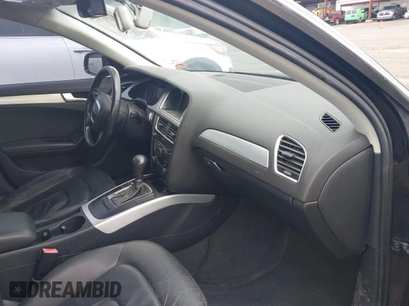 2010 Audi A4 Premium Plus z VIN WAUEFAFL1AN042769, wystawiony jako IAAI lot #42364832 z przebiegiem 166 715 mil mil oraz . Historia ofert i sprzedaży dostępna na DreamBid. Obrazek 5.