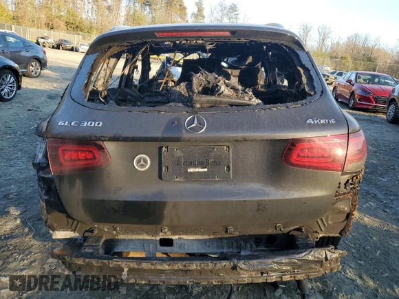 2020 Mercedes-Benz GLC 300 z VIN W1N0G8EB4LF806275, wystawiony jako Copart lot #89332425 z przebiegiem Nie podano mil oraz Nie do naprawy • Non repairable. Historia ofert i sprzedaży dostępna na DreamBid. Obrazek 6.