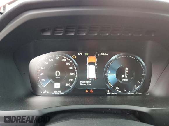 2016 Volvo XC90 R-Design with VIN YV4BC0PM3G1074927, listed as a Copart auction lot 83201414 with 205,778 mi miles and Clean Title. Bid and sale history available at carsss.com. Image 9.