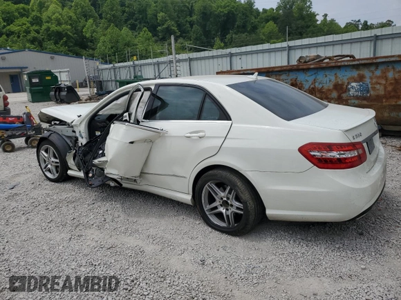 2011 Mercedes-Benz E 350 Luxury with VIN WDDHF8HB0BA458047, listed as a Copart auction lot 59874225 with 201,983 mi miles and Salvage title. Bid and sale history available at DreamBid. Image 2.