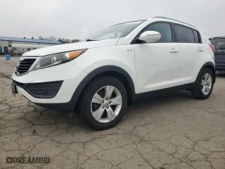 2013 Kia Sportage LX with VIN KNDPBCA24D7517325, listed as a Copart auction lot 52932355 with 86,846 mi miles and Clean Title. Bid and sale history available at carsss.com. Image 1.