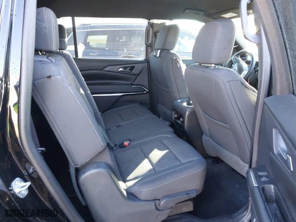 2024 Chevrolet Traverse FWD LS with VIN 1GNEREKS7RJ153187, listed as a IAAI auction lot 41419300 with 5,559 mi miles. Bid and sale history available at carsss.com. Image 8.