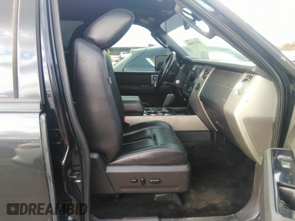 2011 Ford Expedition Limited with VIN 1FMJU1K55BEF12362, listed as a IAAI auction lot 41513405 with 152,574 mi miles. Bid and sale history available at carsss.com. Image 5.