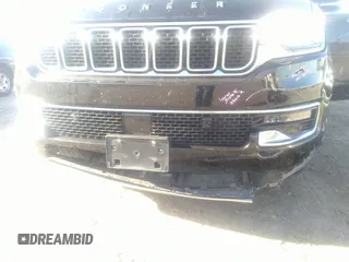 2024 Jeep Wagoneer Series II с VIN 1C4SJSBP0RS144662, выставлен на аукционе IAAI как лот 42298580 с пробегом 32 993 миль миль и . История ставок и продаж доступна на DreamBid. Изображение 6.