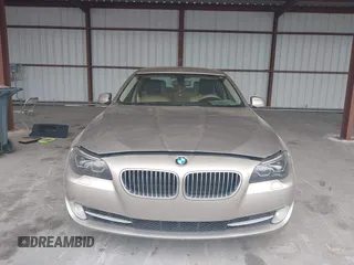 2013 BMW 5 Series 528i with VIN WBAXG5C52DDY35141, listed as a IAAI auction lot 41883031 with 112,917 mi miles and . Bid and sale history available at carsss.com. Image 6.