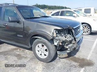 2008 Ford Explorer XLT with VIN 1FMEU73E98UA62801, listed as a IAAI auction lot 42096409 with 156,209 mi miles. Bid and sale history available at carsss.com. Image 6.