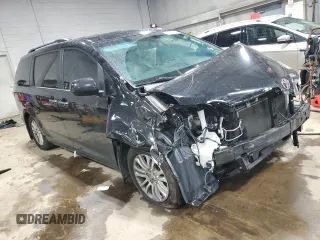 2017 Toyota Sienna XLE Auto Access Seat with VIN 5TDYZ3DC2HS819440, listed as a Copart auction lot 49140795 with Not provided miles and Salvage title. Bid and sale history available at DreamBid. Image 4.