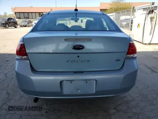 2009 Ford Focus SE z VIN 1FAHP35N69W183425, wystawiony jako Copart lot #54560985 z przebiegiem 159 305 mil mil oraz Szkoda całkowita • Salvage title. Historia ofert i sprzedaży dostępna na DreamBid. Obrazek 6.