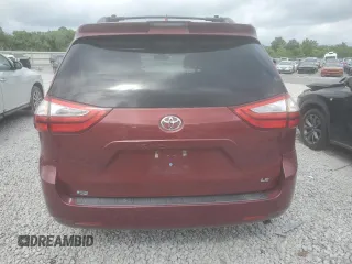 2018 Toyota Sienna LE Auto Access Seat with VIN 5TDKZ3DC8JS939030, listed as a Copart auction lot 60990575 with 78,809 mi miles and Salvage title. Bid and sale history available at DreamBid. Image 6.